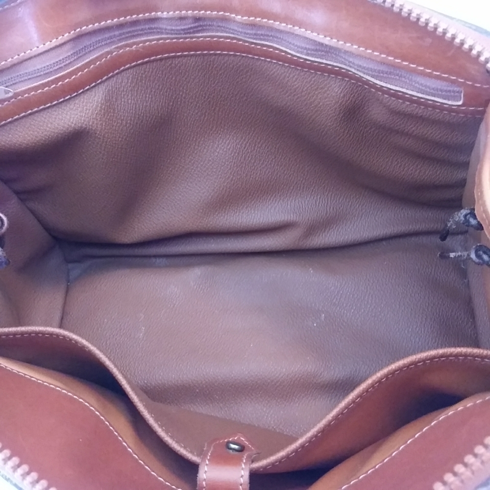 Dooney & Bourke AWL Tan Satchel Purse - Vintage - Picture 7 of 11